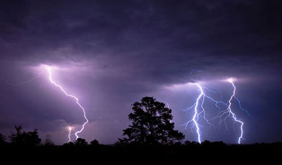 ৫ জেলায় বজ্রাঘাতে ১১ জনের মৃত্যু