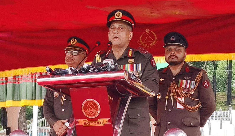 দেশ মাতৃকার অখণ্ডতা রক্ষায় নবীন সৈনিকেরা প্রয়োজনে জীবন দেবে : বিজিবি ডিজি