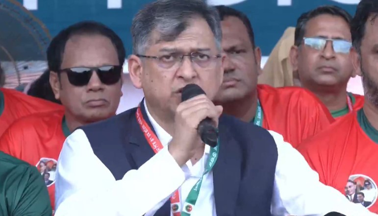 ফ্যাসিবাদের পুনরুত্থান না চাইলে ভালো রাজনীতি করতে হবে: সালাহউদ্দিন