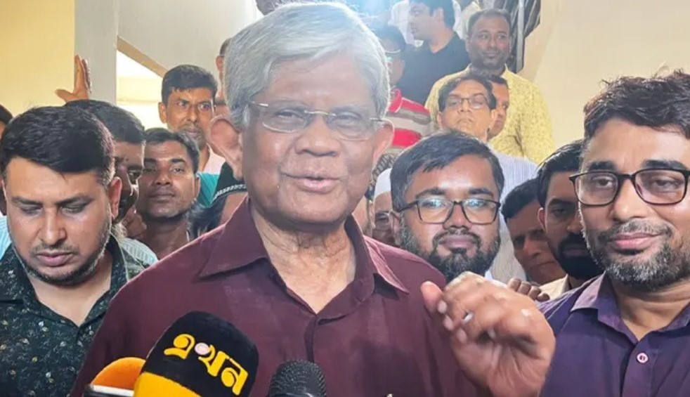 এখনই পে কমিশন বাস্তবায়ন সম্ভব নয়, একটু সময় লাগবে : অর্থ উপদেষ্টা