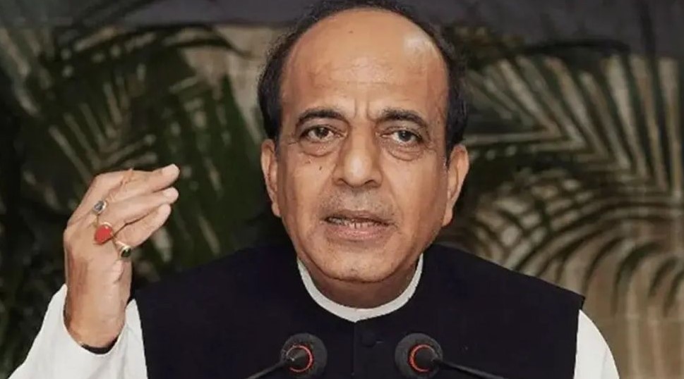 বাংলাদেশে ভারতের নতুন হাইকমিশনার হিসেবে নিয়োগ পেয়েছেন দীনেশ ত্রিবেদী