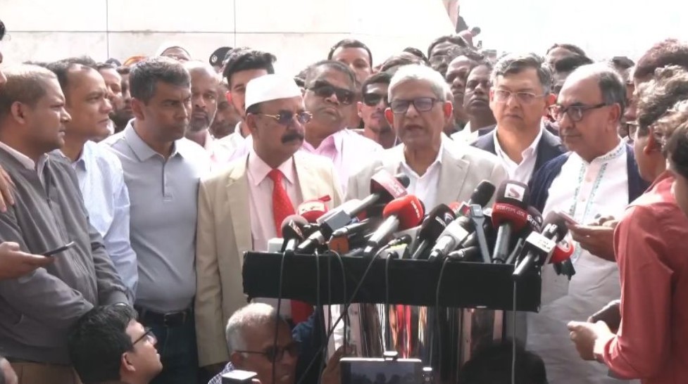 নির্বাচন কমিশন যোগ্যতার সঙ্গে কাজ করছে: মির্জা ফখরুল