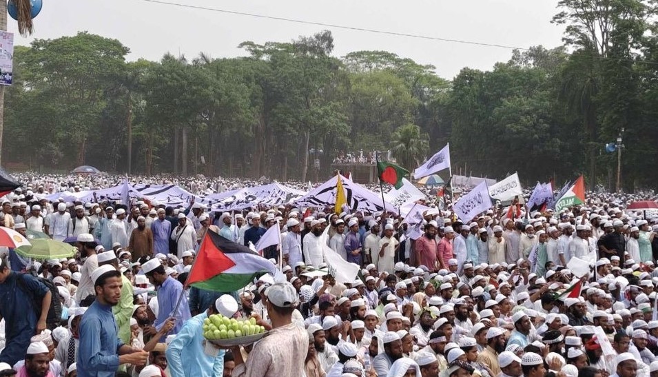 আওয়ামী লীগ নিষিদ্ধসহ হেফাজতের ১২ দফা